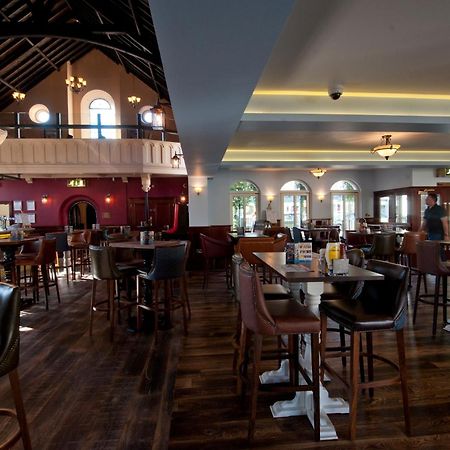 הנטיגדון Sandford House Hotel Wetherspoon מראה חיצוני תמונה