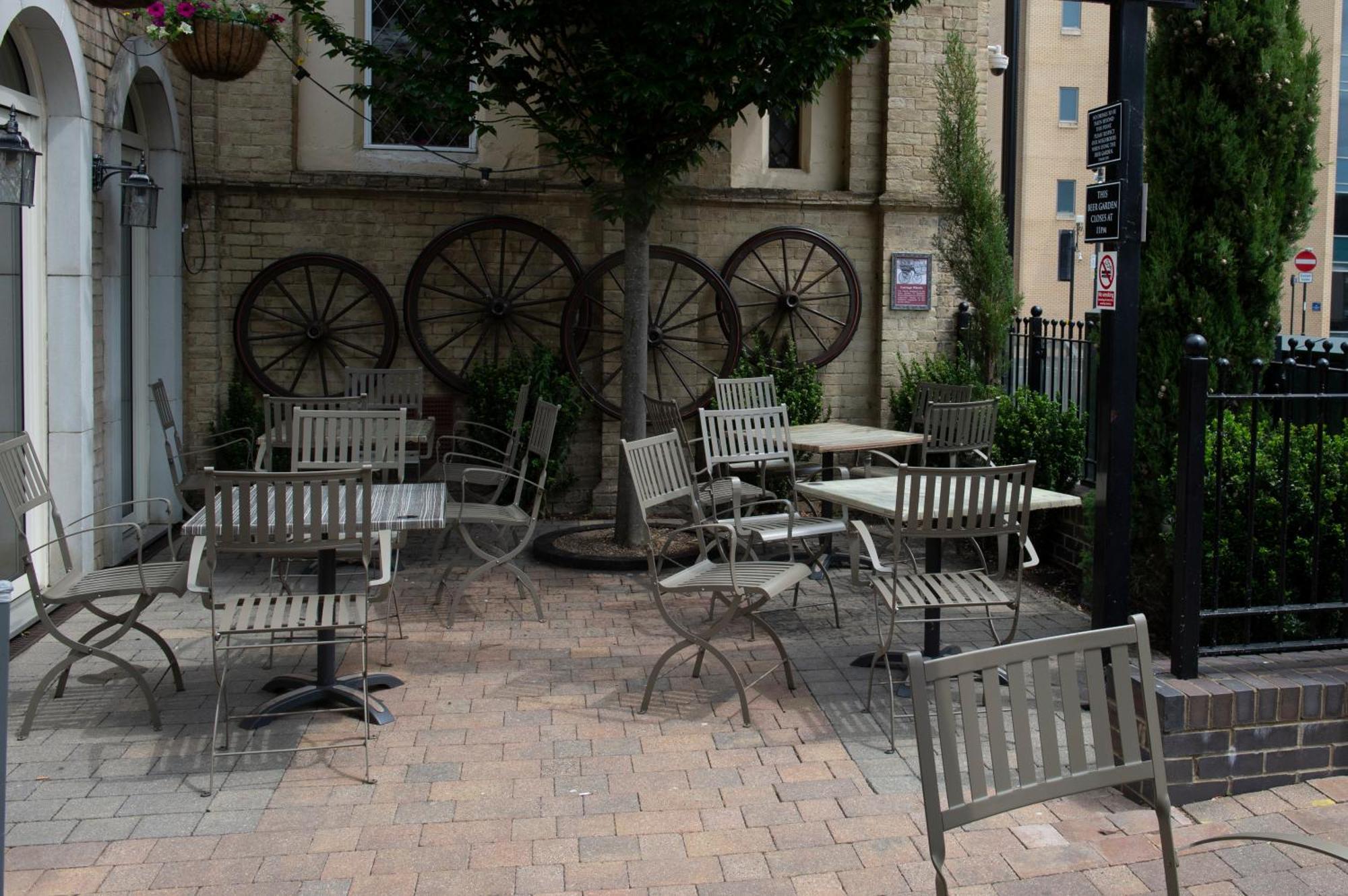 הנטיגדון Sandford House Hotel Wetherspoon מראה חיצוני תמונה