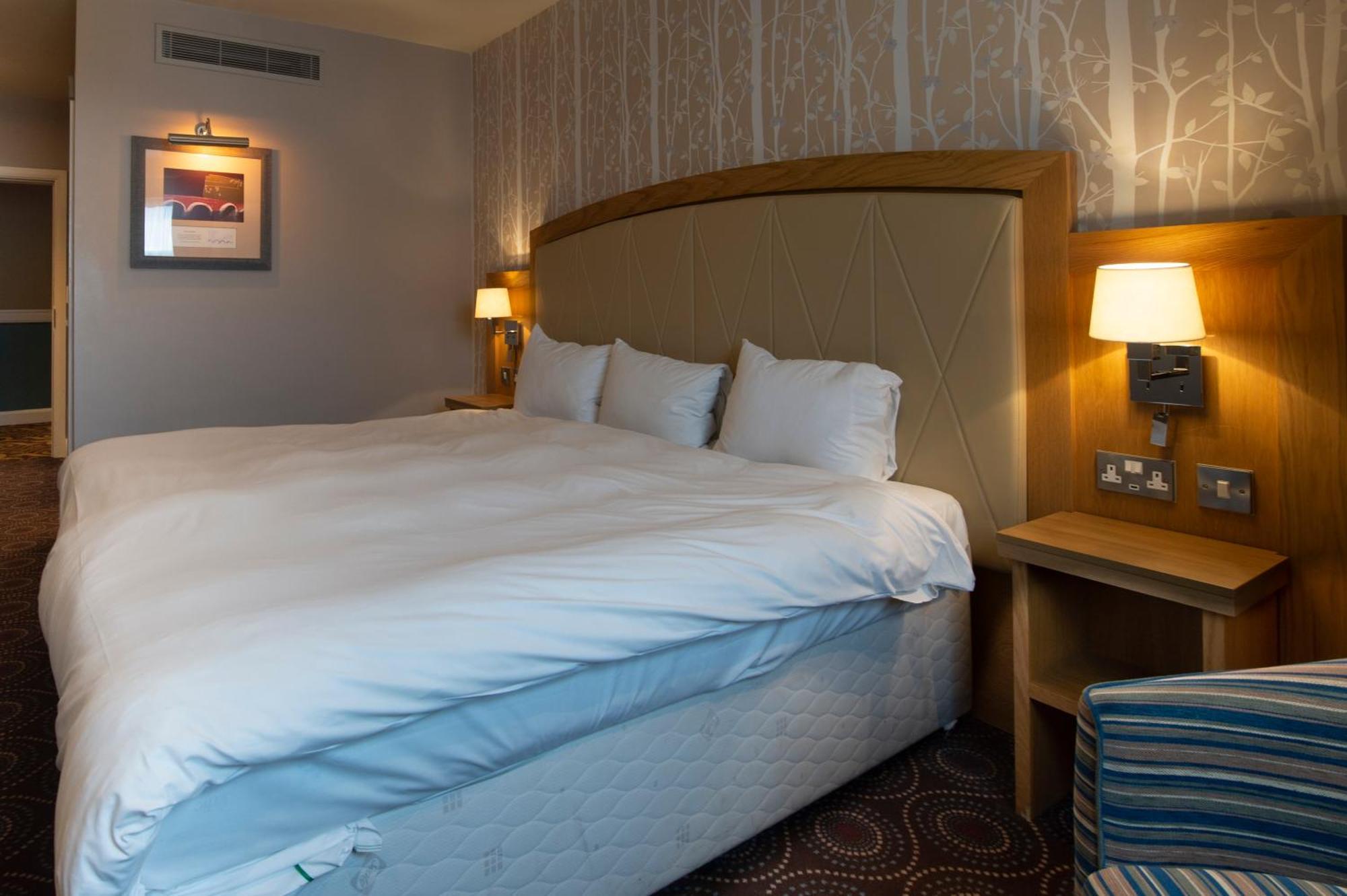 הנטיגדון Sandford House Hotel Wetherspoon מראה חיצוני תמונה