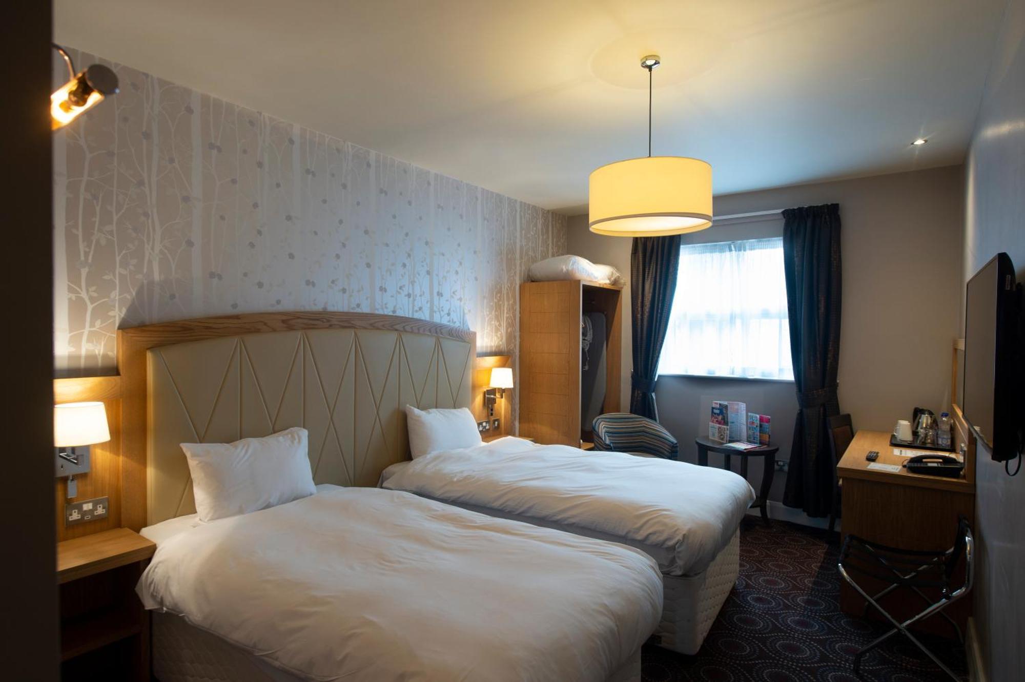 הנטיגדון Sandford House Hotel Wetherspoon מראה חיצוני תמונה