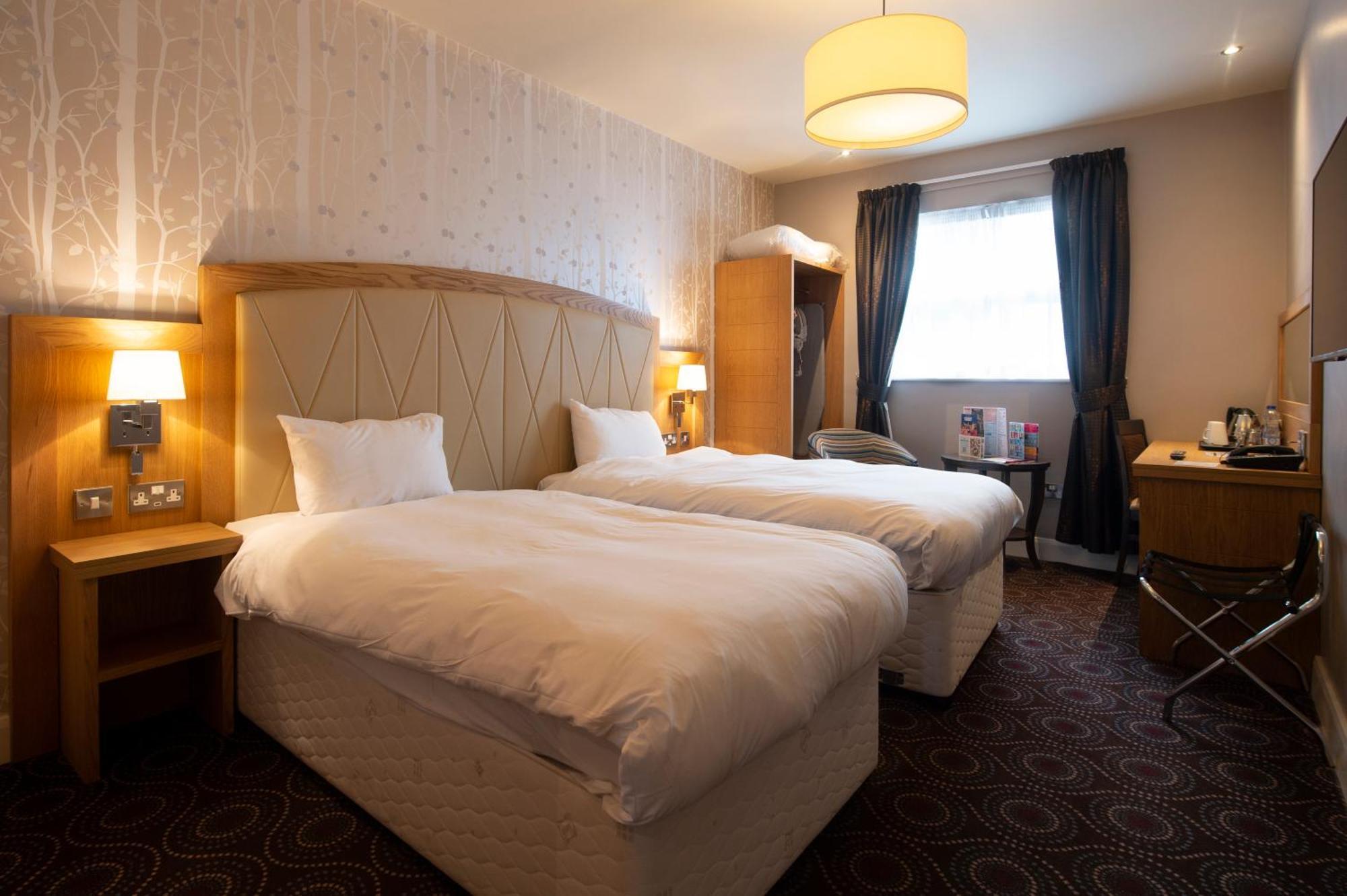 הנטיגדון Sandford House Hotel Wetherspoon מראה חיצוני תמונה