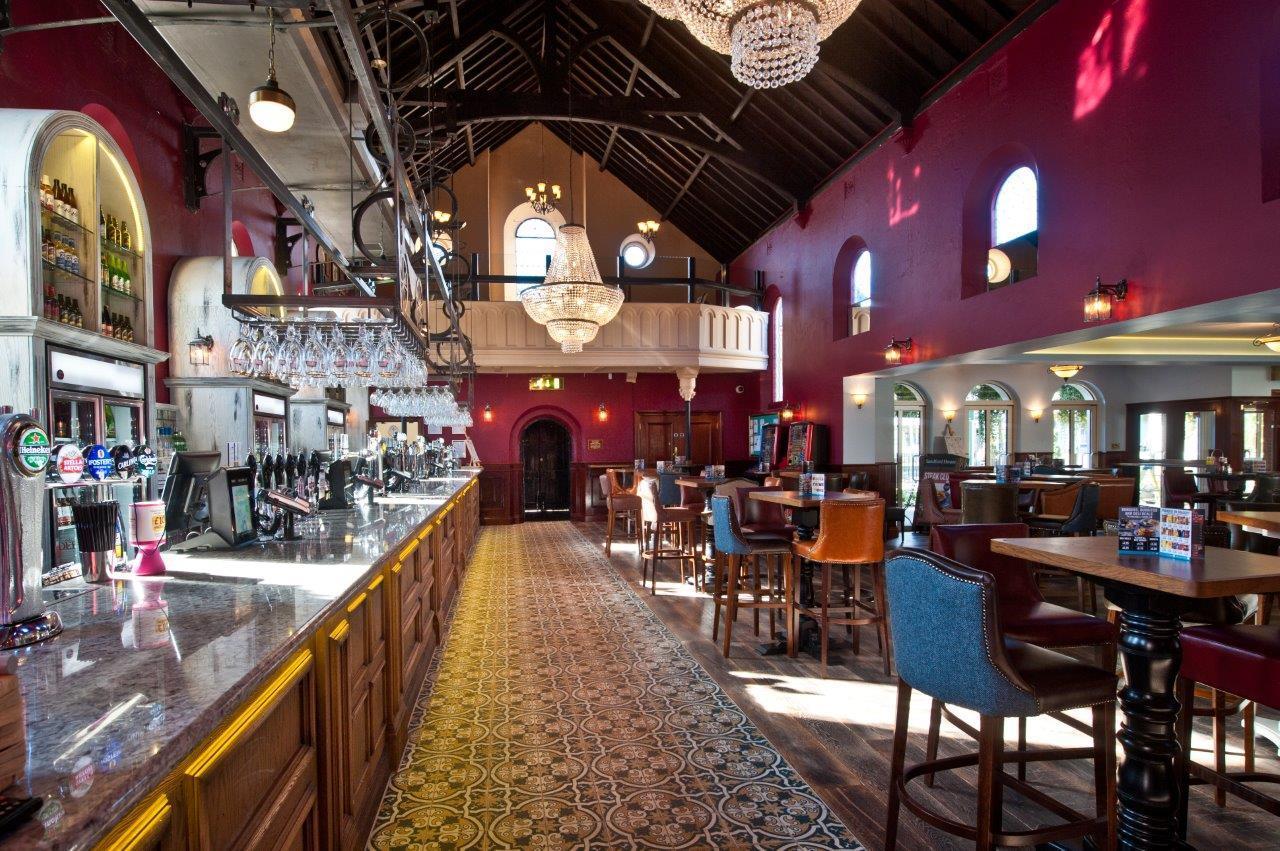 הנטיגדון Sandford House Hotel Wetherspoon מראה חיצוני תמונה