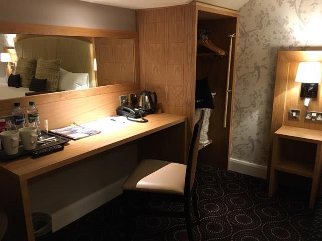 הנטיגדון Sandford House Hotel Wetherspoon מראה חיצוני תמונה